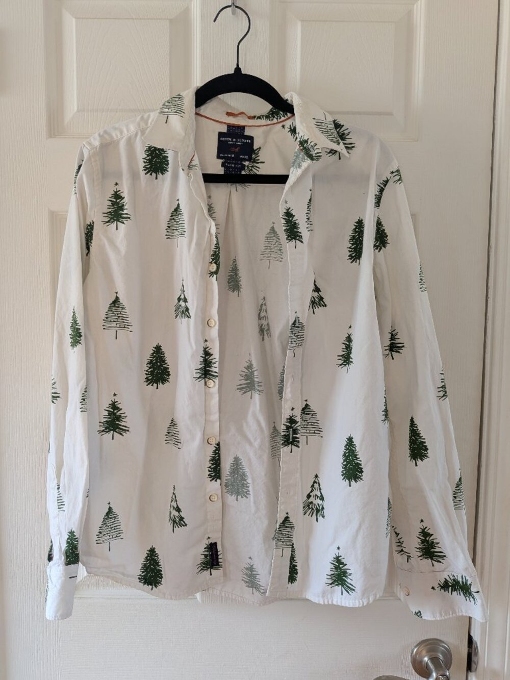 Tree Graphic Button Shirt